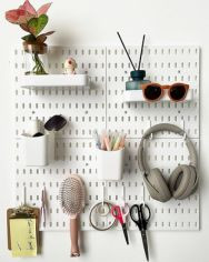 Maximize Your Retail Space: The Ultimate Guide to Peg Board & Accessories